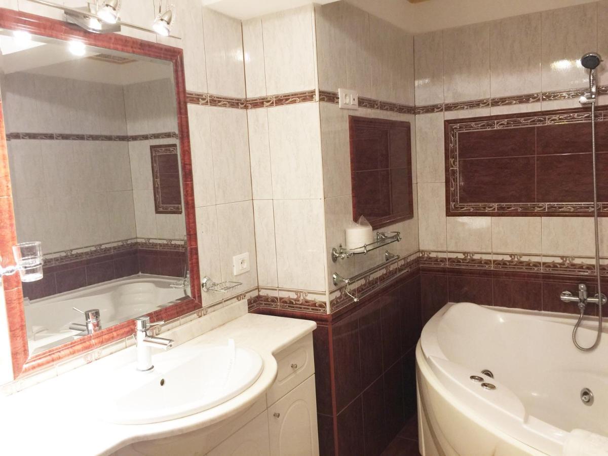 My Hotel Apartments Bukares Bagian luar foto