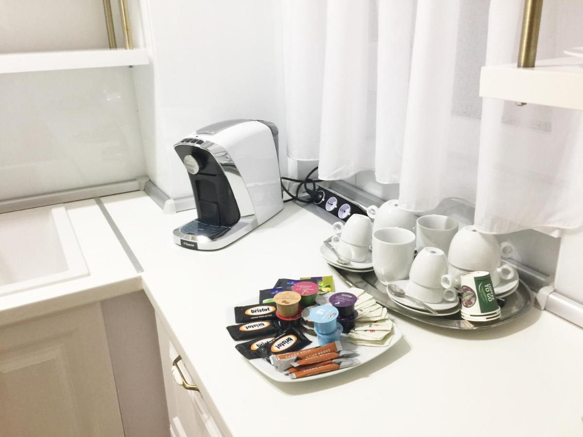 My Hotel Apartments Bukares Bagian luar foto