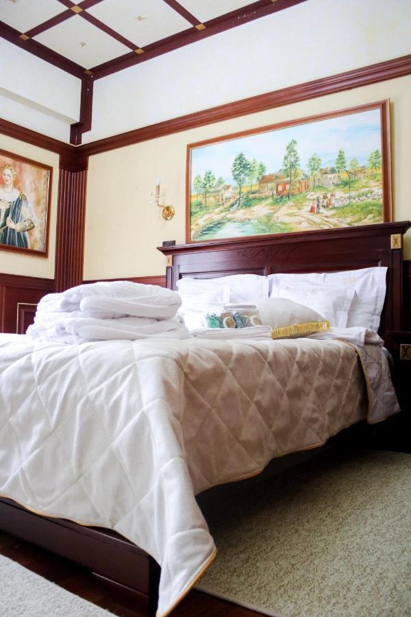 My Hotel Apartments Bukares Bagian luar foto