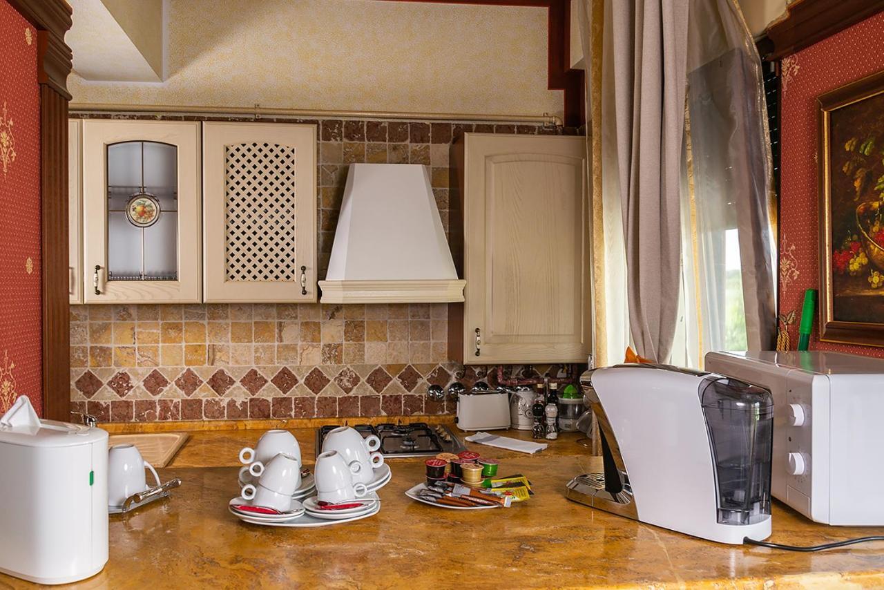 My Hotel Apartments Bukares Bagian luar foto